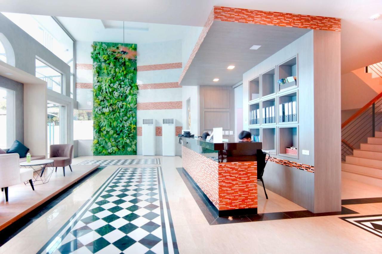 Phoenix Hotel Karon Beach Kültér fotó